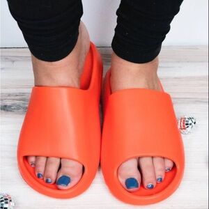 Bright neon orange sandals size 8.5